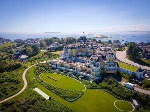 The Triple Five-Star Ocean House in Watch Hill, Rhode Island is the home of the new Sipping Terrace, New England's newest destination for private, outside afternoon tea and dining experiences.