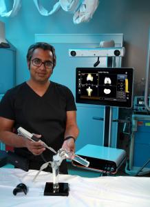 Joint Reconstruction Specialist using new technology for knee replacement giving patients more natural feel