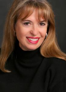 Editor In Chief  / Cathy Lyn Brooks