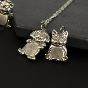 Adorable dog and cat Thumbuddies keepsake fingerprint jewelry from Thumbies