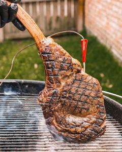 With GrillEye® Max, your Tomahawk Steak is always as you wish it to be