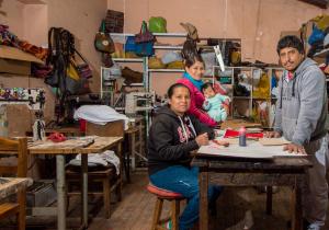 The Quispe Mejia Family of Artisans dedicated to hand fabricate leather handbags and accesories