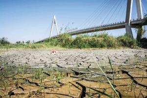 July 25, 2021 - The Iranian regime and its apologists blame global climate change and drought for Iran’s water crisis. But the drought is not the real reason for Iran’s water crisis; the regime and its destructive policies have created this crisis.