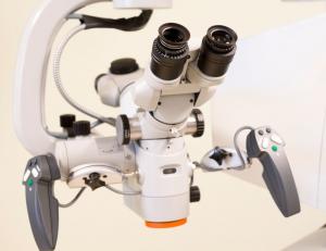 Surgical Microscope: Global Market