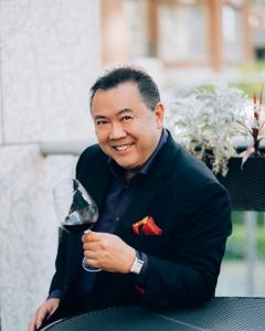 Dr. Clinton Lee, Wine and Culture Expert hosts Wine and Culture Adventurer's Club