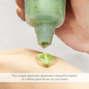 Unique Applicator squeeze out a three petal flower on your hand