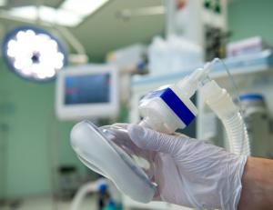 Anesthesia mask attached to delivery unit