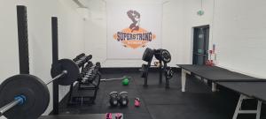 Competitively priced fitness equipment and sports rubber flooring