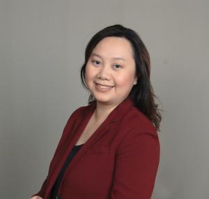 Linda Yang Headshot