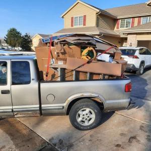 Blaack Beard Junk Removal Milwaukee Wisconsin Trash Removal Truck