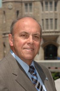 Dr. Ricardo Fernandez, Cesar Estrada Chavez Award Honoree