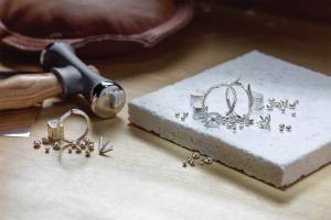 top leander custom jewelry design