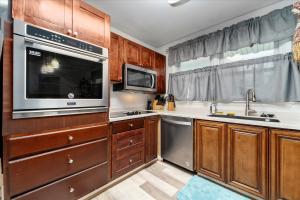 225 Cheyenne Rd., Virginia Beach, VA 23462 is a ranch style 1,612± sq. ft. 4 bedroom 1.5 bath home on a .19± acre lot in Arrowhead subdivision. 