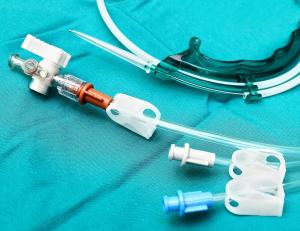 Central venous catheter