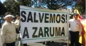 Zaruma residences protesting the use of mercury in mining
