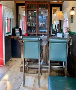 A Mobile Irish Pub to enhance your event