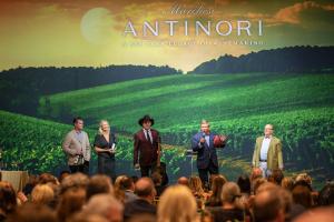 Popular Auction Lot "Southern Hospitality Greatness"
