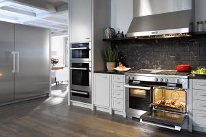 Save up to $1,800 on select Miele Kitchen Packages.