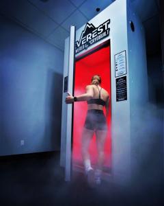 UFC Athlete entering CryoBuilt cryo chamber