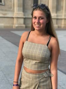 Charlotte Gysel lost her life due to a drunken ghost driver. She was only 18 and was on the phone with her mom when the terrible accident happened.