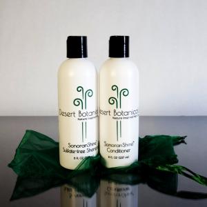 Desert Botanicals Sulfate Free Shampoo and Conditioner with Green Holiday Gift Bag