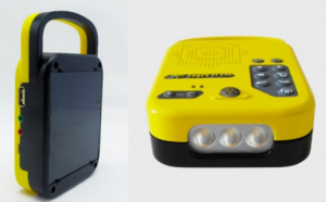 4 brightness settings and built-in solar panel