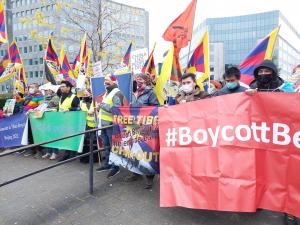 Not only human rights were discussed at the big #BoycottBejing demonstration in Brussels, Geneva, Berlin and Antwerp last week. There was also an important separate action for the Industrial Commercial Bank of China.