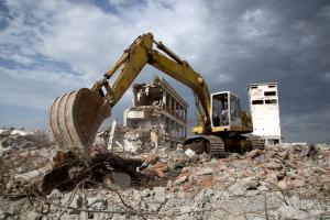 Construction & Demolition Waste Recycling Market Share
