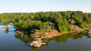 Close to Birmingham, Atlanta, and Nashville, Lewis Smith Lake was named one of the Hottest Lakes in 2022 by Lake Homes Realty.