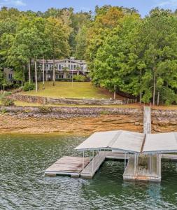 Ring found at home on Lewis Smith Lake in Alabama