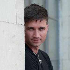 Aleksey Vays is a writer, who wants to empower and inspire young people to listen to their hearts for guidance, to live on purpose, and to make their choices consciously.