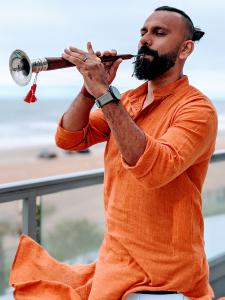 Shehnai Guy