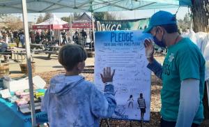 Pledging to lead a Drug-Free Life  