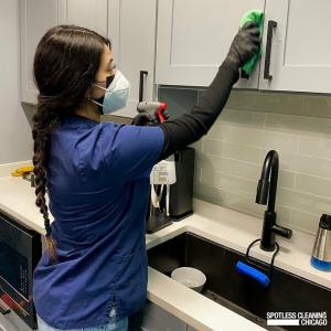 Spotless Cleaning Chicago