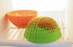 The Dog Lick Bowl provides even longer entertainment for dogs when it goes into the freezer for a few hours