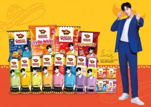 Group picture of all the Mister Potato products - canisters and bags - which will feature Cha Eun-Woo's image and name throughout the campaign.
