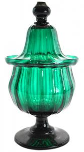 American pattern mold covered sugar bowl, emerald green, circa 1820-1840 (est. $8,000-$12,000).