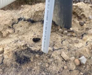 Black veins from hydrogen sulfide at the Lordstown Landfill