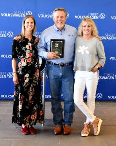 Street Volkswagen of Amarillo Earns 2021 Wolfsburg Crest Club Award