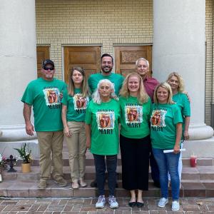 Woody Overton, host of Real Life Real Crime, with Mary Pourciau's family at Gerald's sentencing