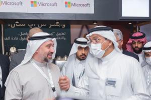 Saudi Minister of education at the Microsft Arabia booth