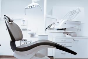 Dental Chair Market Estimated to Reach US$ 657.8 Million Globally By 2027