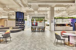 Resimerical interior design for 8VI Holding's Singapore hybrid office