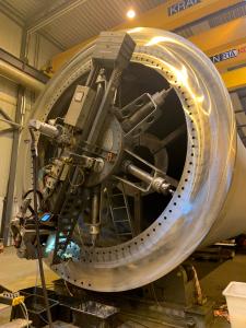 CNC Onsite's new precision milling machine mills wind turbine flanges to within two millimeter accuracy to ensure the bolts are tensioned optimally, holding the flanges together