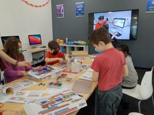 Students learning STEM