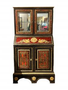 Very fine, late 18th century compact boulle marquetry secretary bookcase in outstanding condition, 61 inches tall (est. $2,000-$4,000).