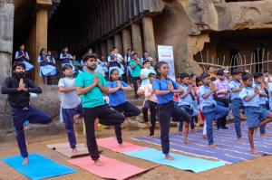 traditional yoga Kaivalyadhama IDY 2022