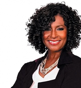 Barbara Holt Streeter Headshot