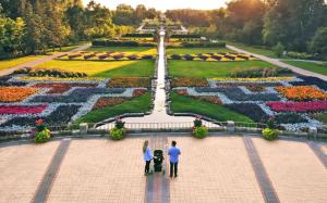 couple in front of Fromal Garden Terrace