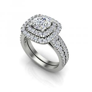 Cushion Diamond Wedding Ring Set